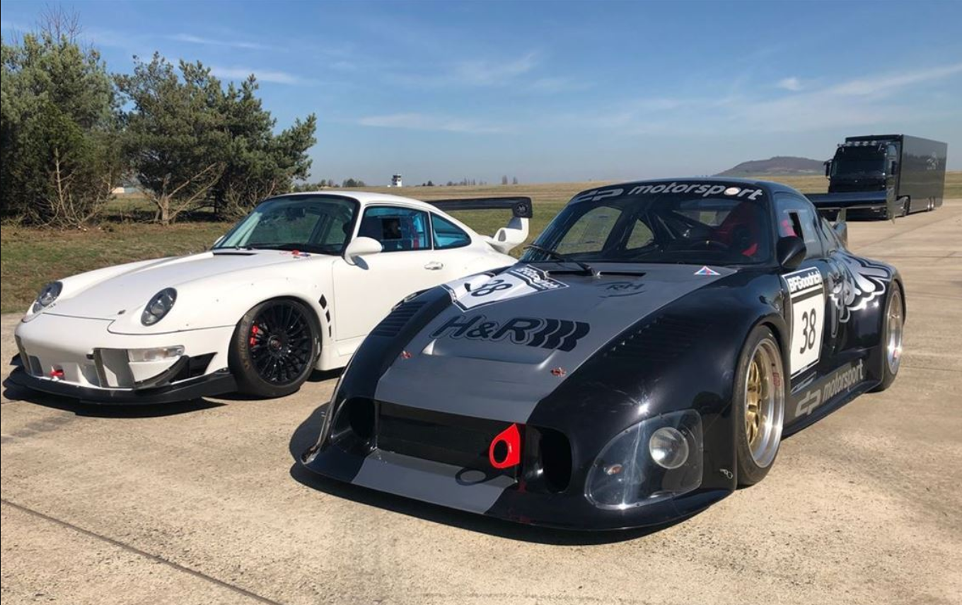 Porsche (保时捷) 935