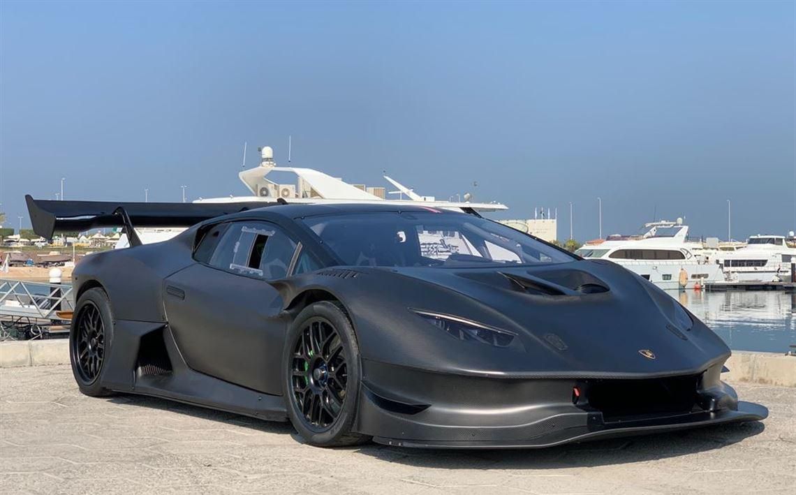 لامبورجيني Huracan Super Trofeo