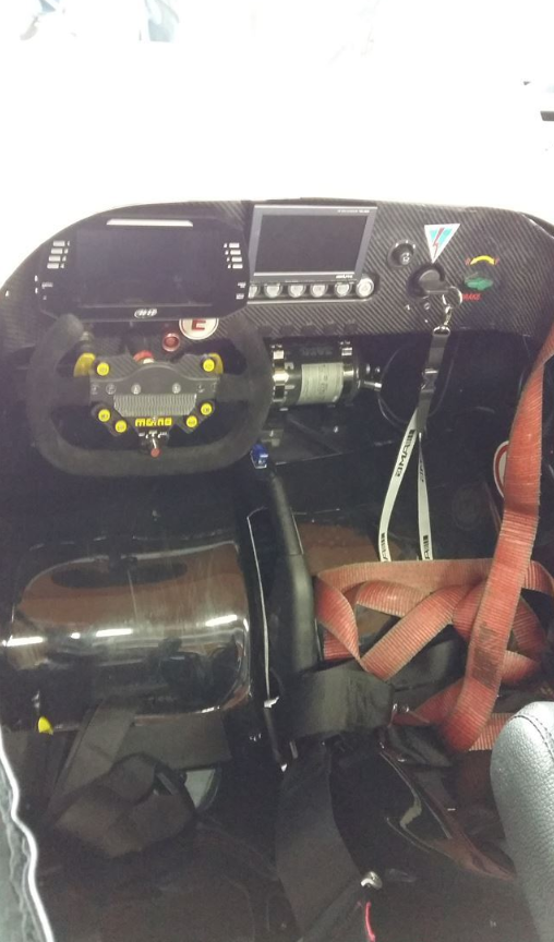 RADICAL SR3，道路合法