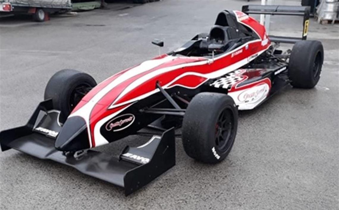 DALLARA F302，SUZUKI K8发动机
