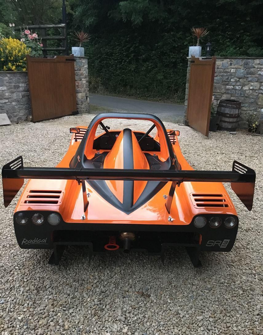 Radical SR3 RS赛车，1995 Leyland Daff运输车