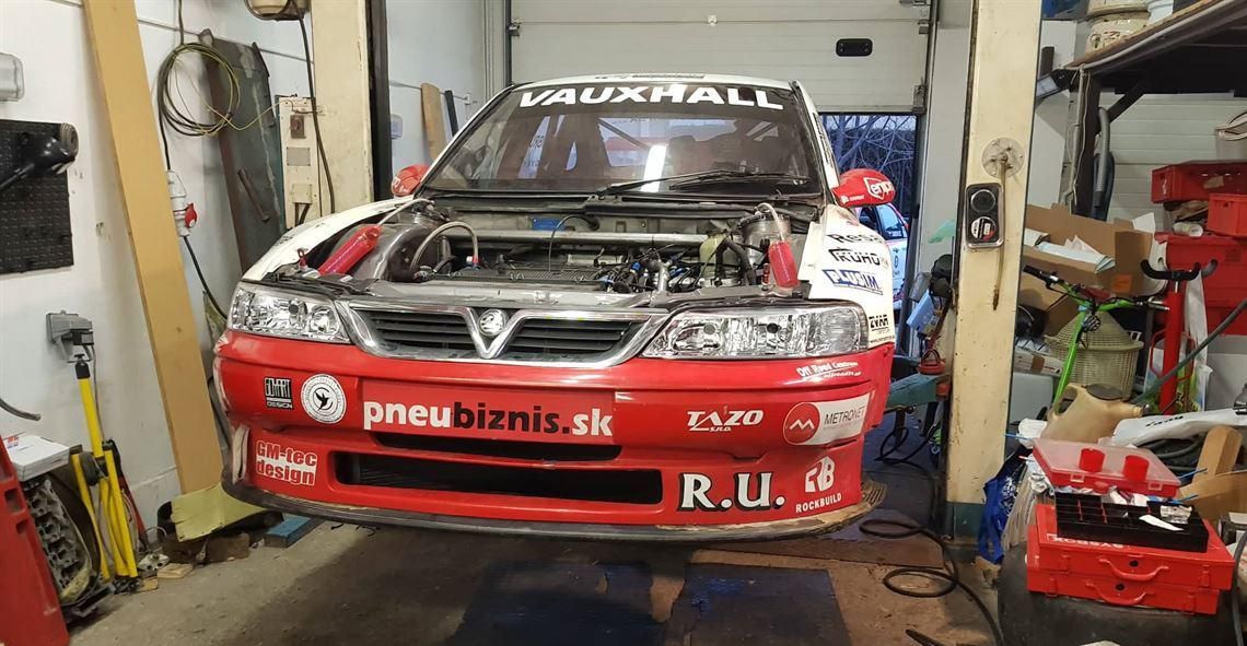 888 VAUXHALL VECTRA ST BTCC