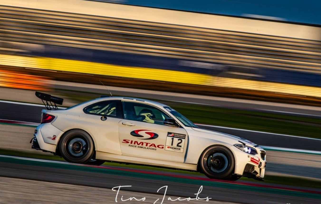 BMW 235 CUP