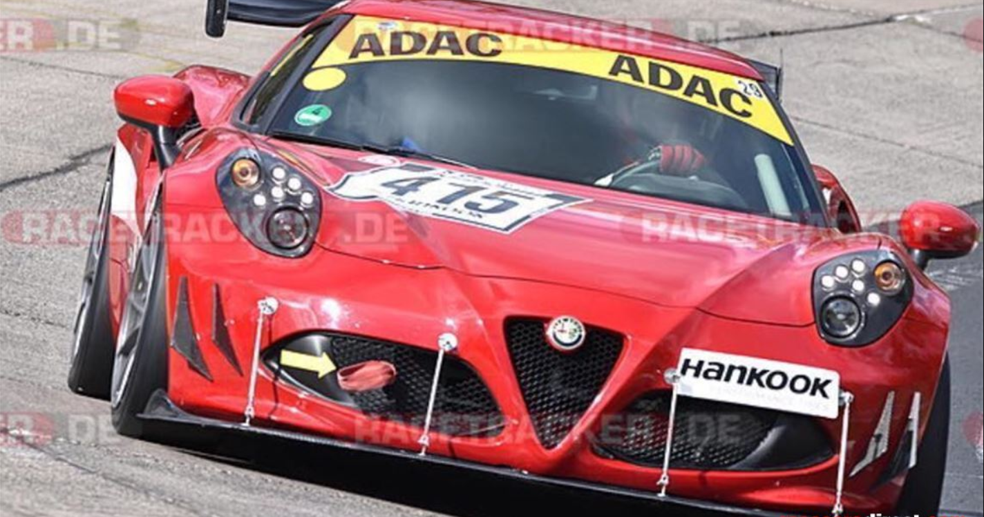 阿尔法罗密欧4C