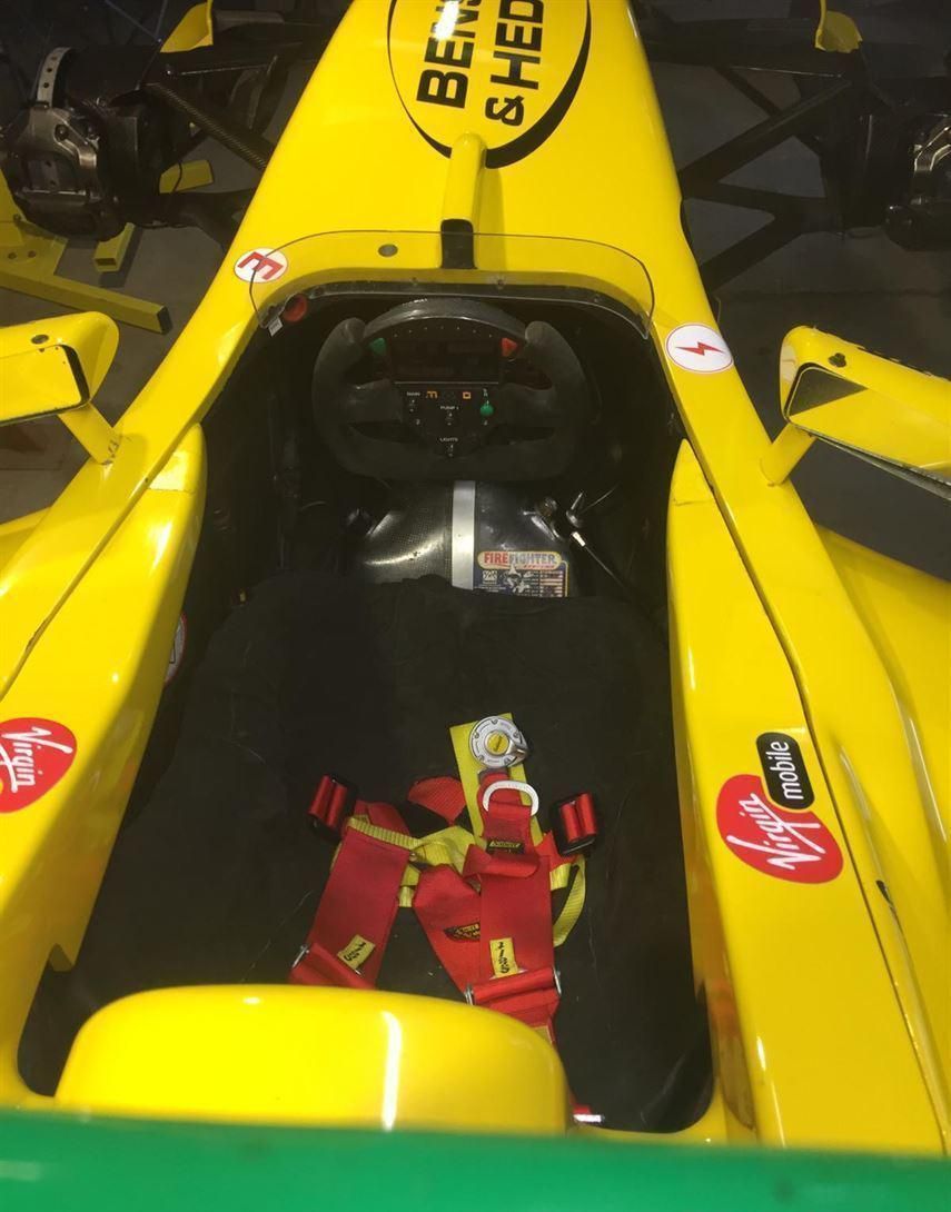 2002 Jordan F1 - EJ12，车架编号1