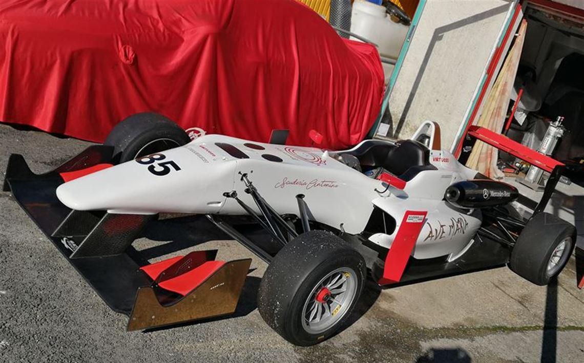 Dallara F312 - HWA 2013发动机