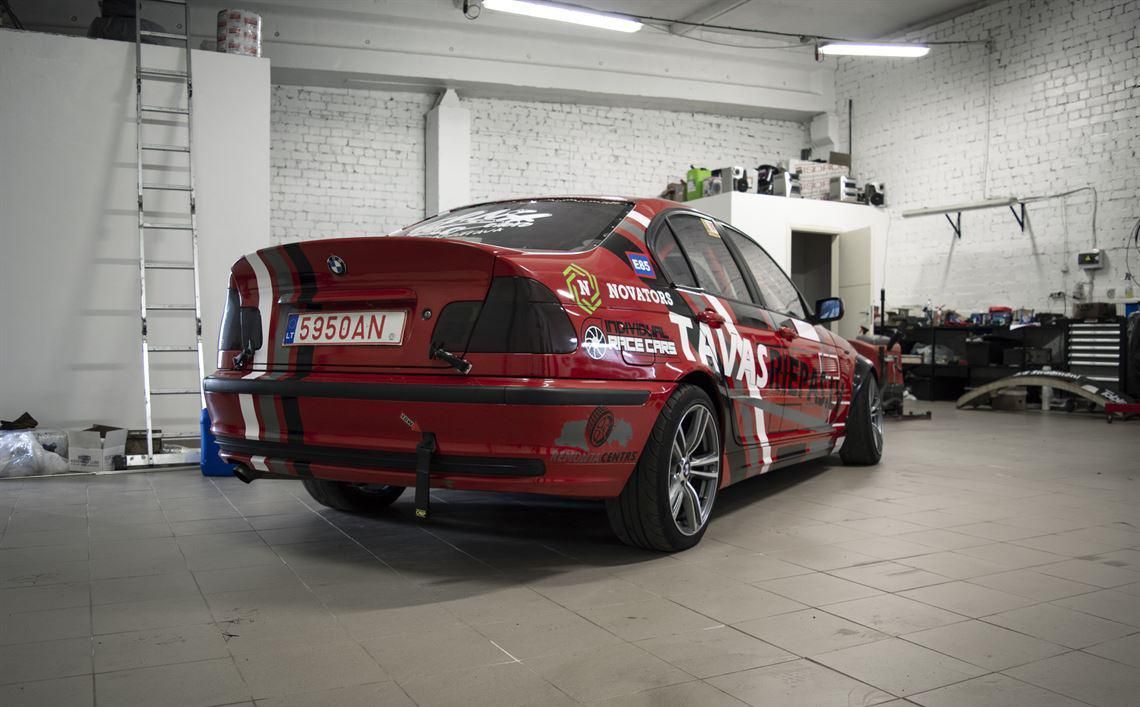 BMW E46
