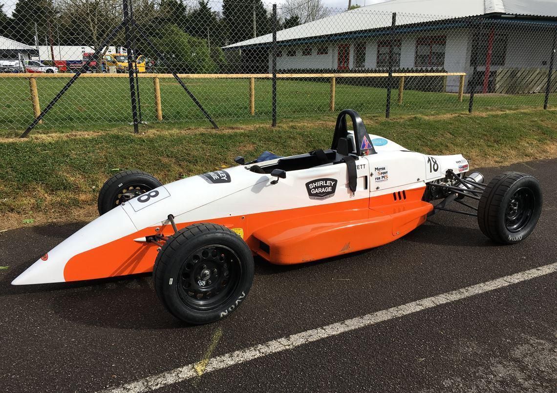 2010 Ray 福特方程式滚动地盘，FF1600