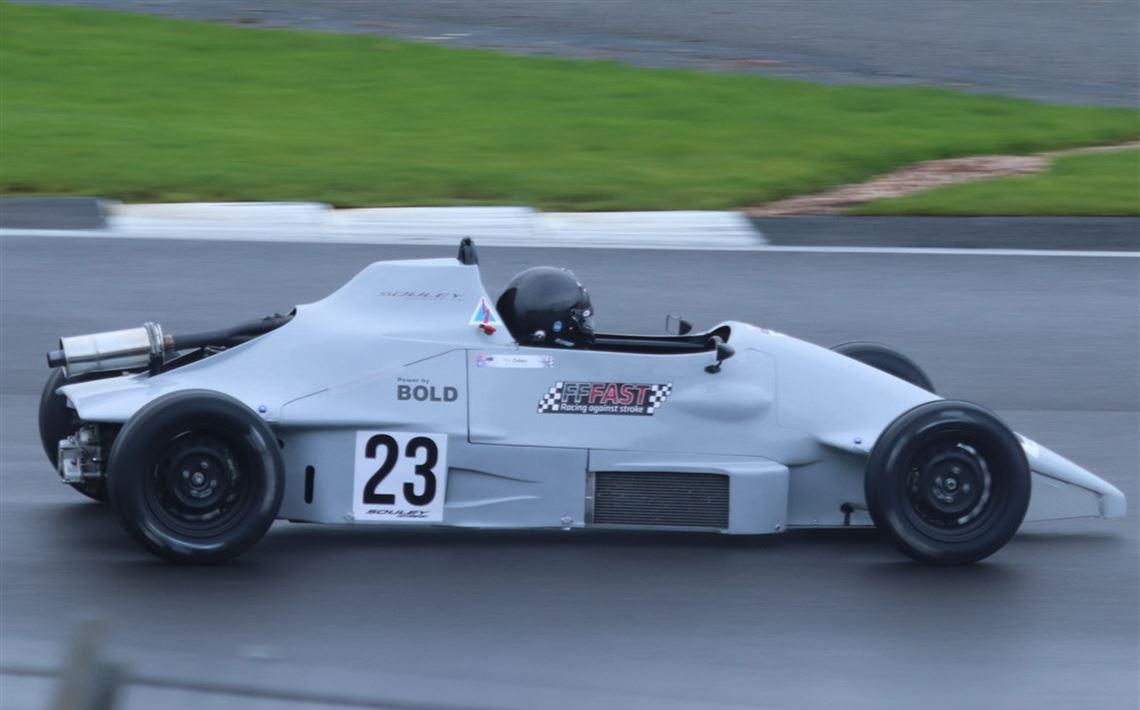 Van Diemen Rf88
