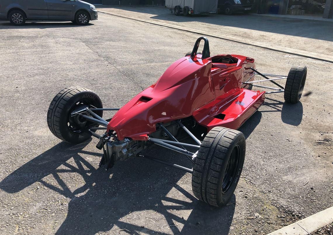 单座福特方程式赛车，Van Diemen Medina Sport