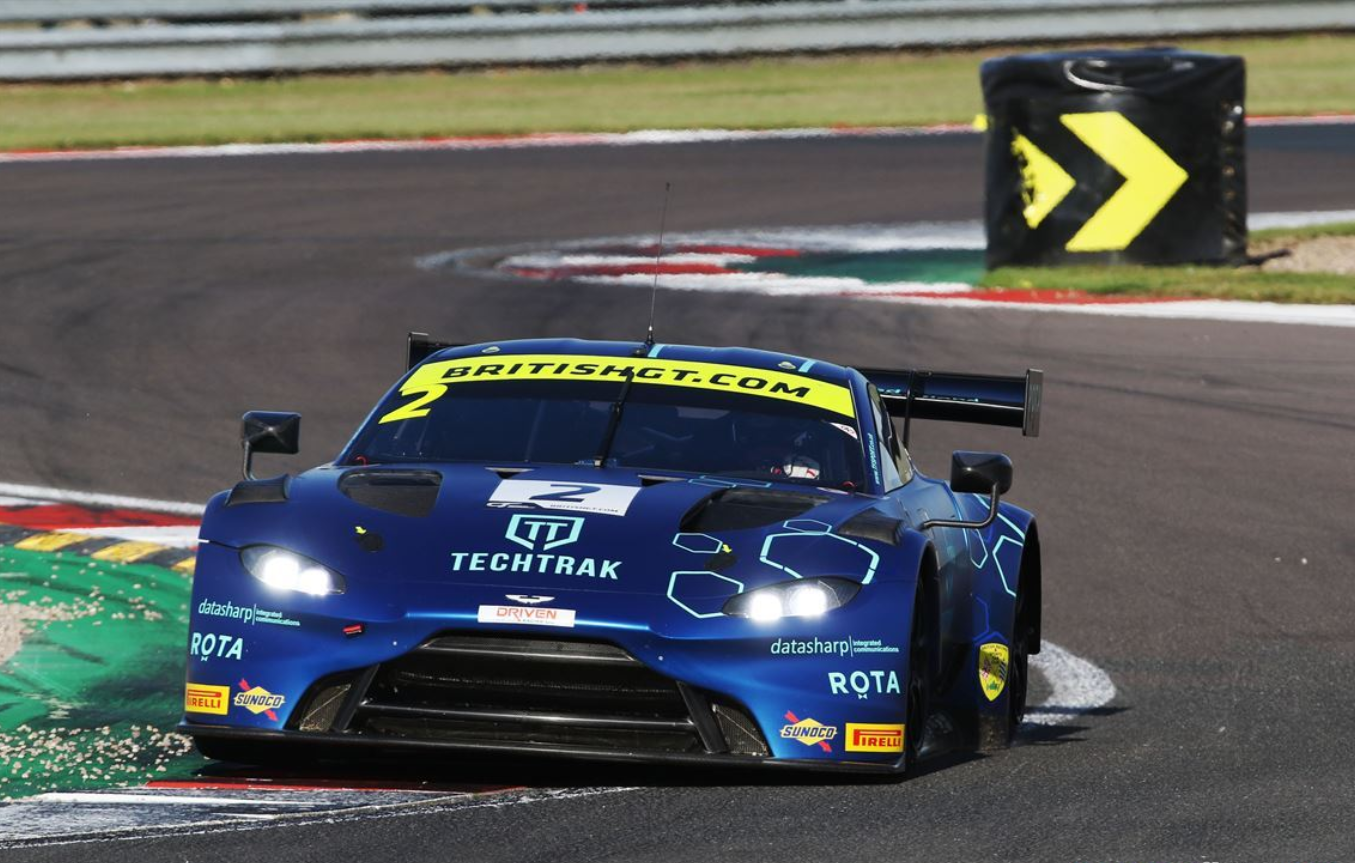 2019阿斯顿马丁VANTAGE GT3