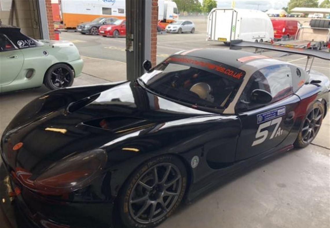 Ginetta G50 GT4，拨片换挡