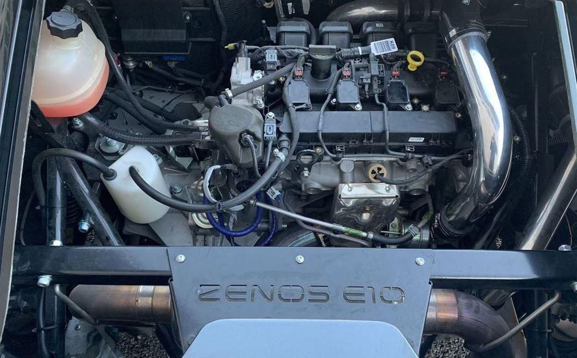 Zenos E10S，左舵，意大利注册