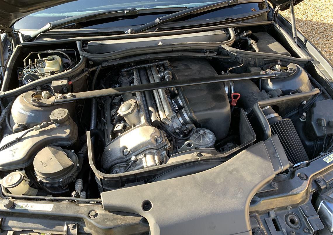 宝马E46 M3，赛道日赛车