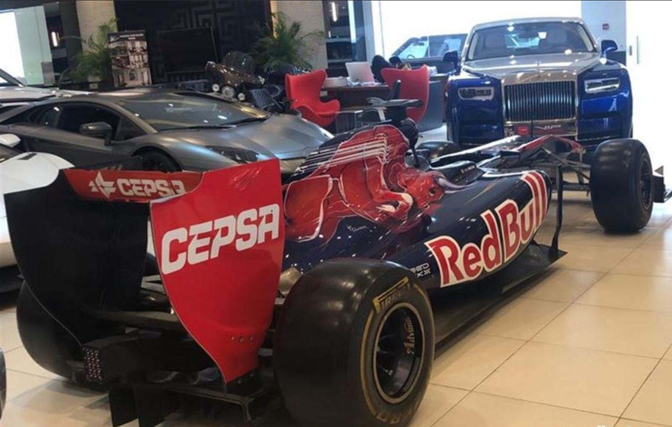 Toro Rosso Red Bull F1赛车 (底盘01)