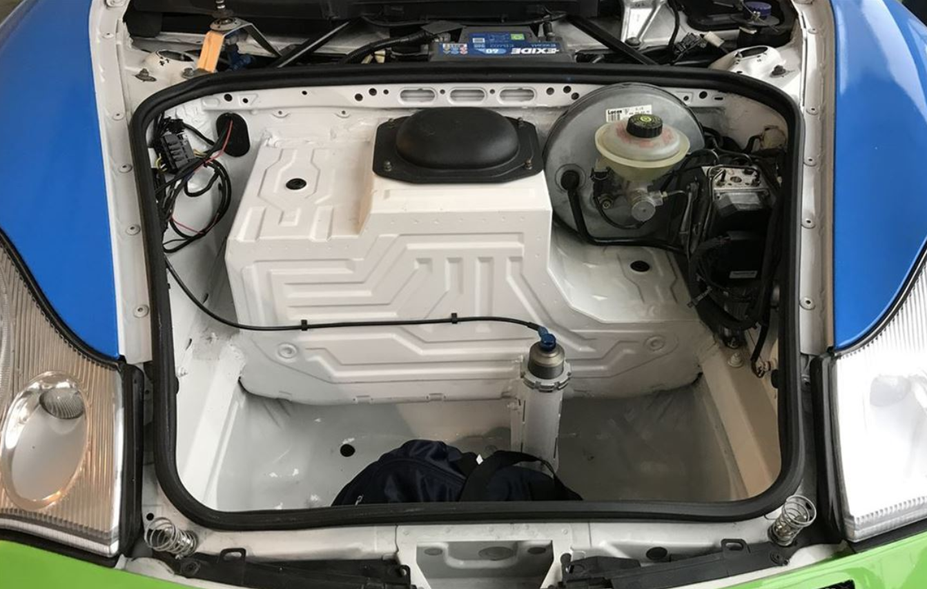 保时捷996 GT3 Cup 2003，Wolf Henzler驾驶过