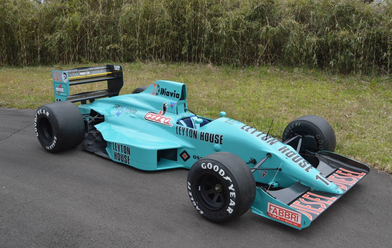LEYTON HOUSE 881