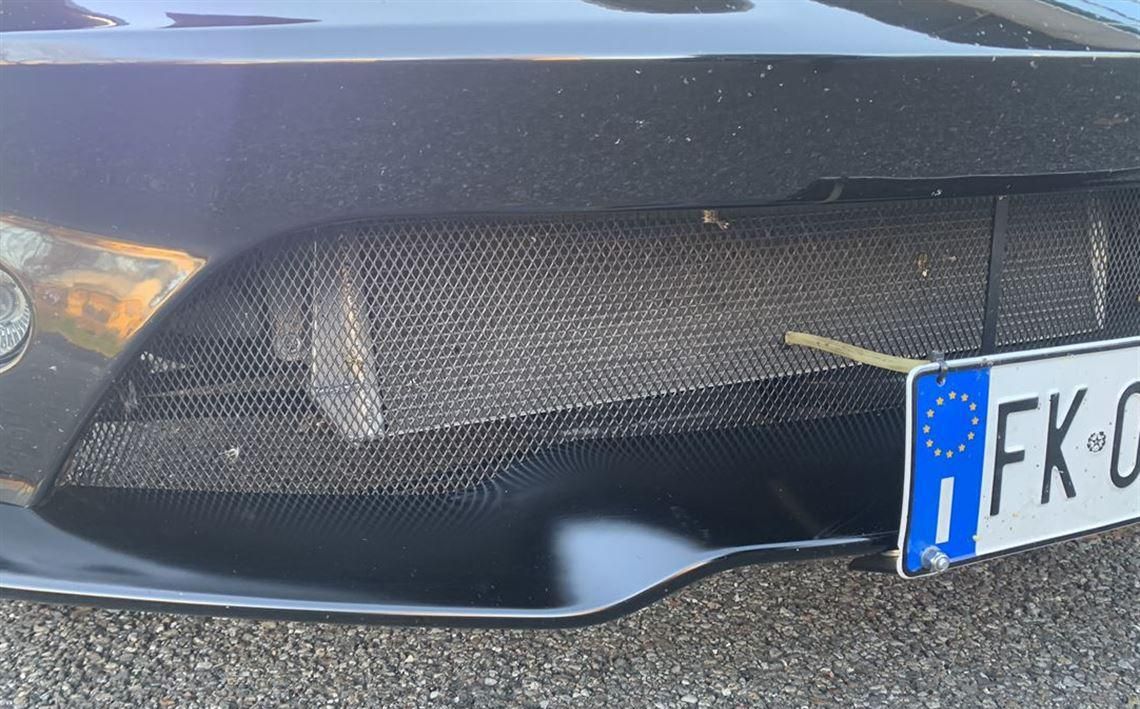 Zenos E10S，左舵，意大利注册