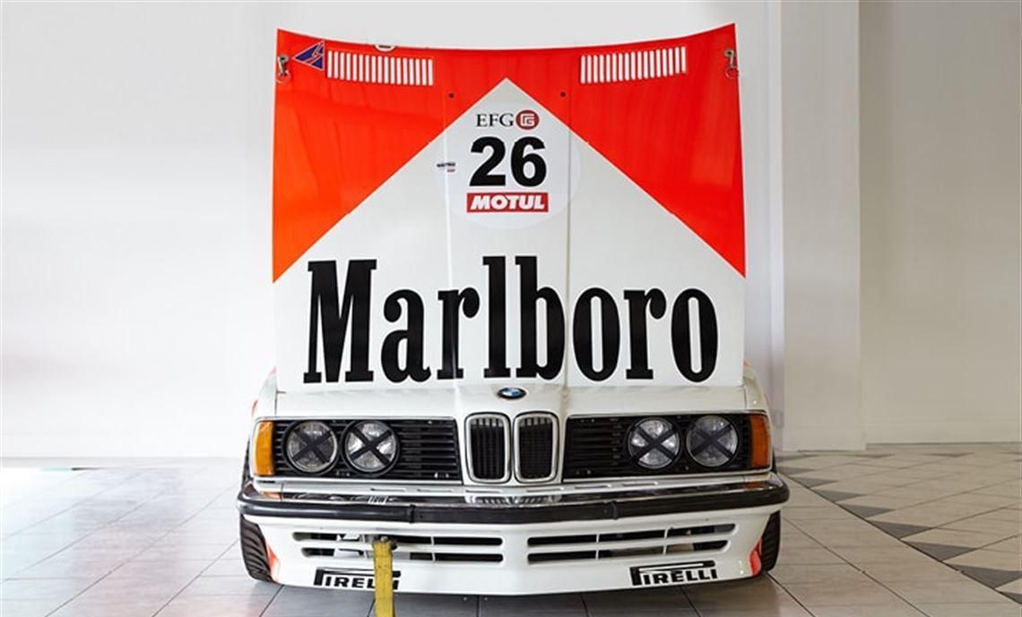 بي إم دبليو E24