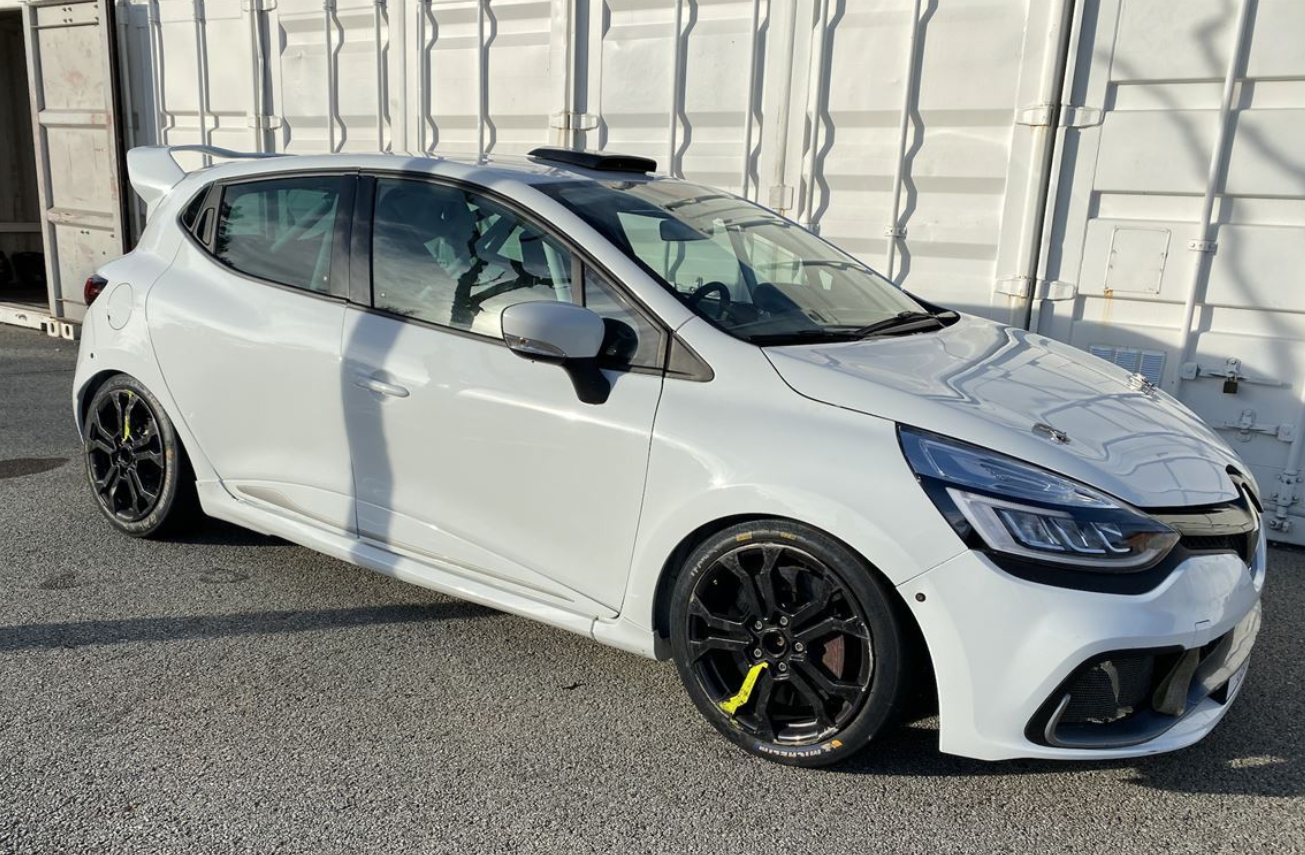 雷诺CLIO CUP X98 2018，第一任车主