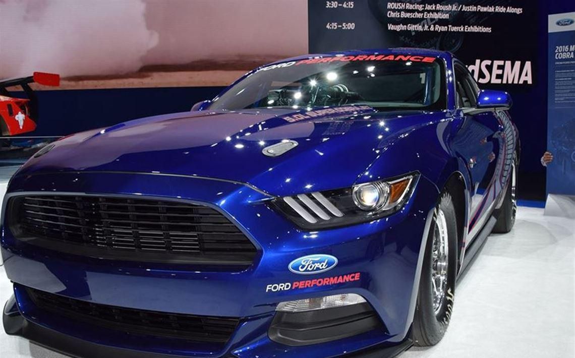 福特野马Cobra Jet