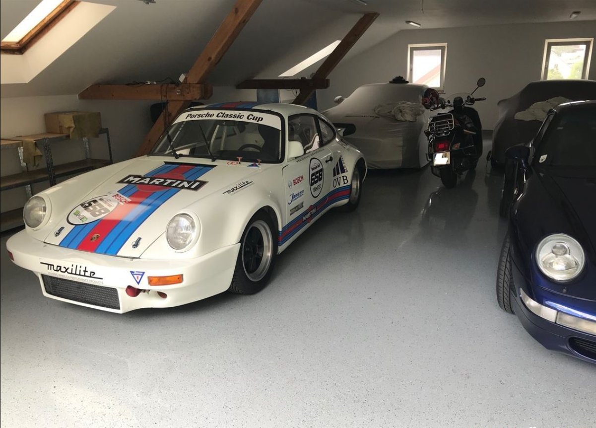 保时捷 911 RS 3.0 Rennwagen 1974, 300 PS, 新发动机