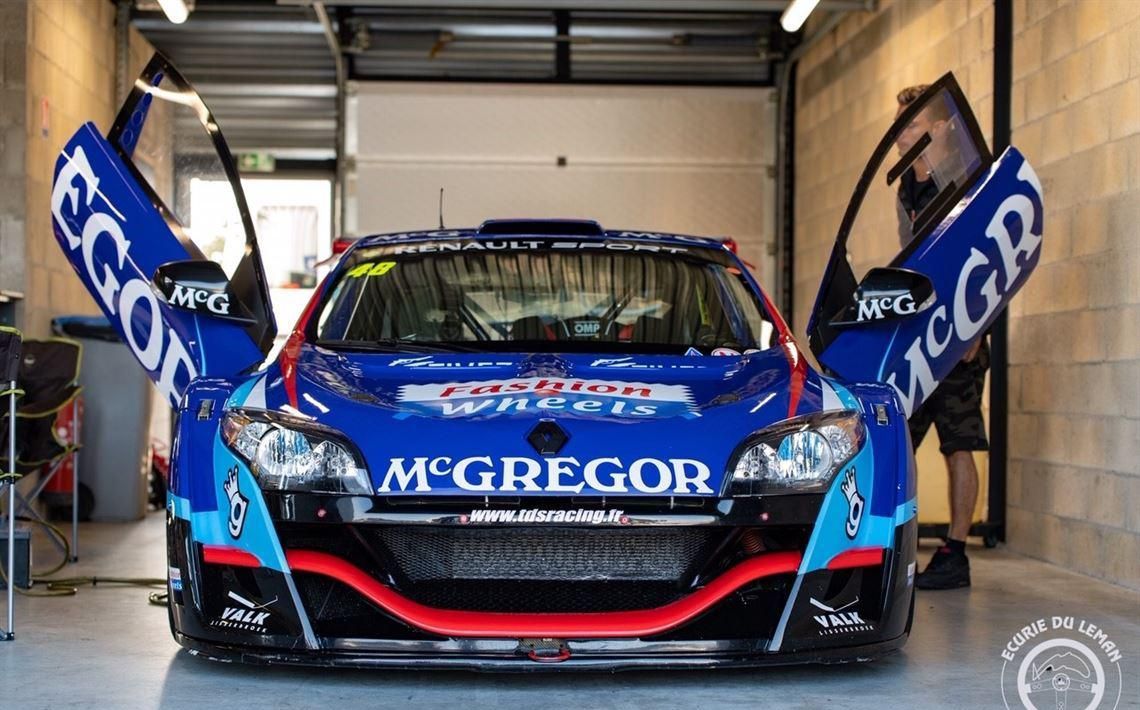 雷诺梅甘娜 Trophy V6 EVO3