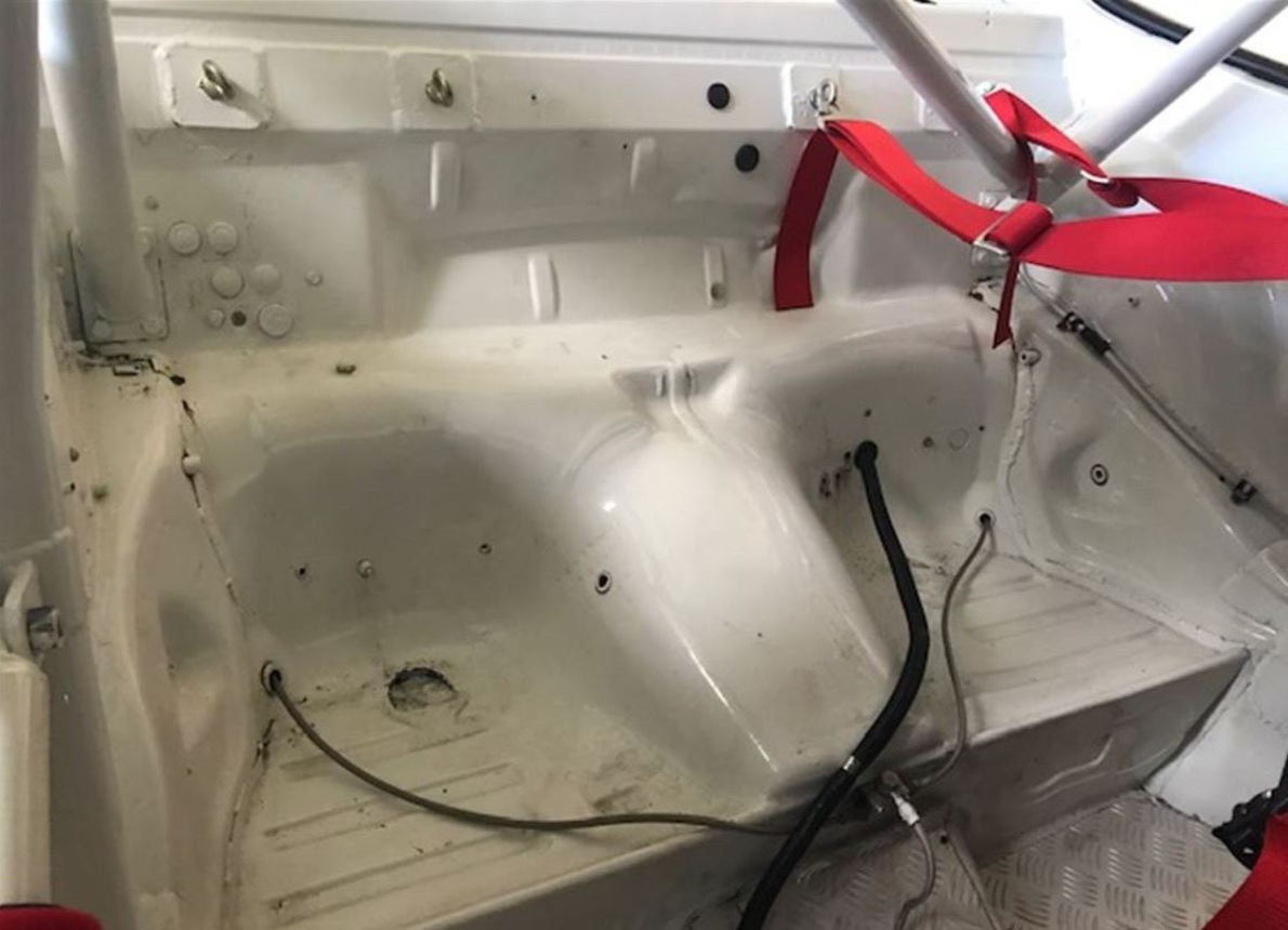 保时捷 911 RS 3.0 Rennwagen 1974, 300 PS, 新发动机