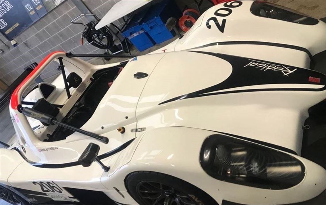 Radical SR8