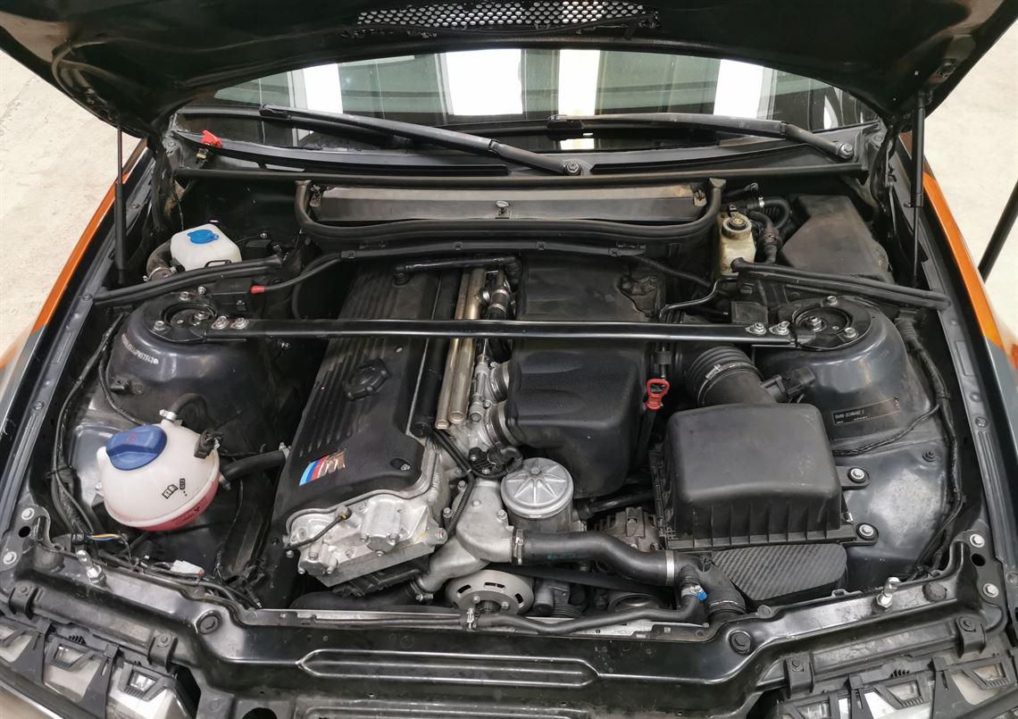 BMW M3 E46