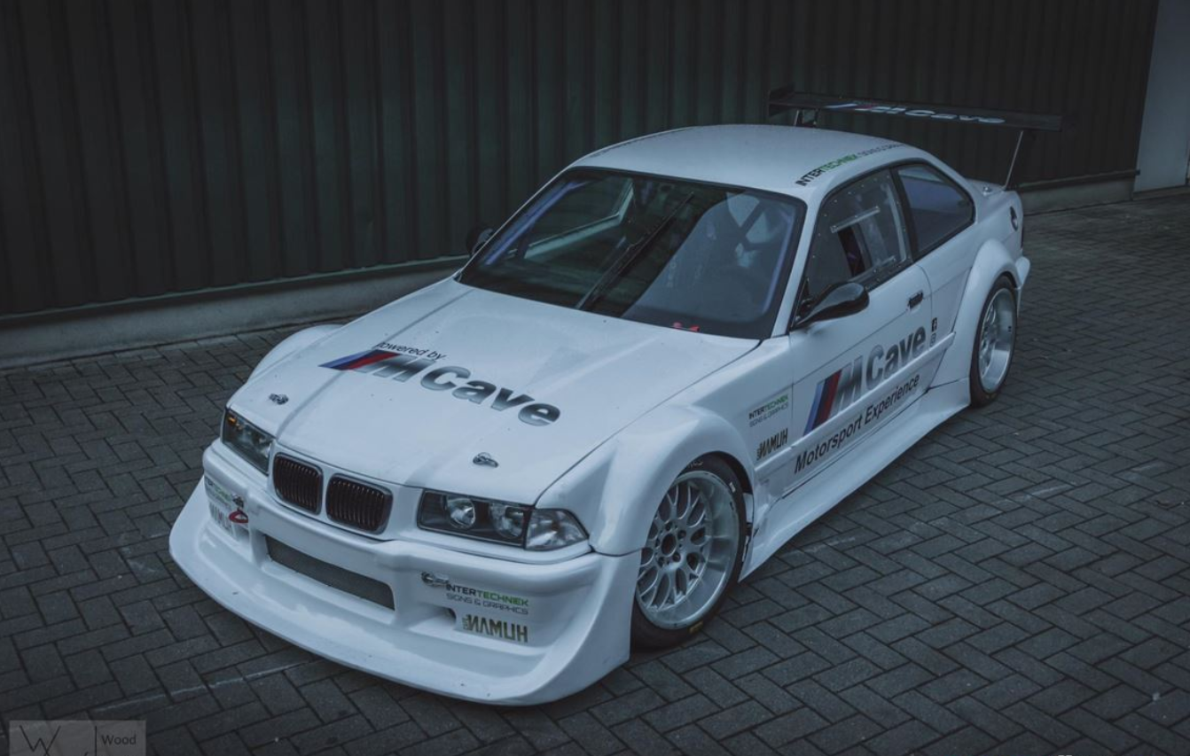 宝马 E36 M3 GTR