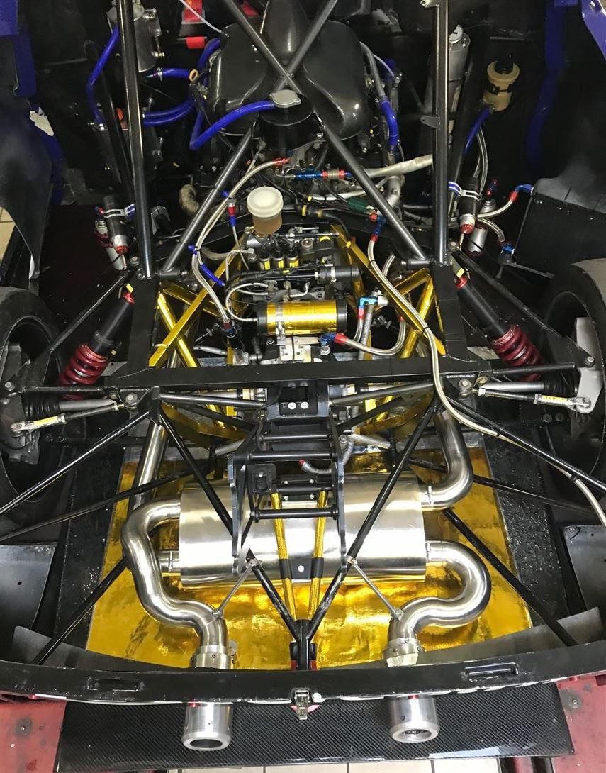 雷诺梅甘娜 Trophy V6 EVO3