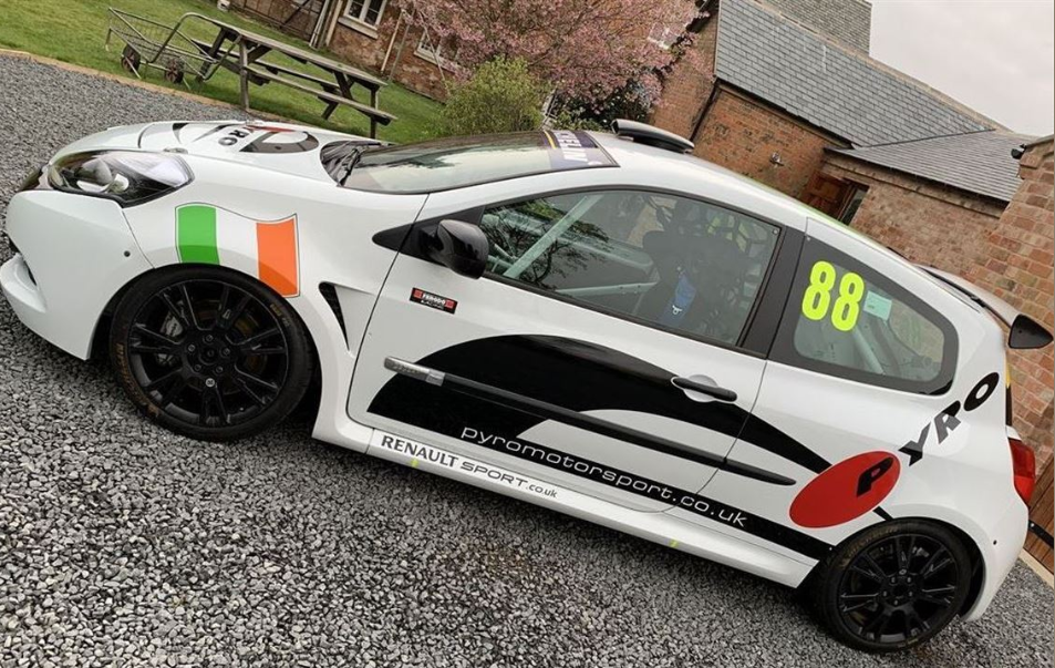 雷诺Clio Cup X85 Gen 3