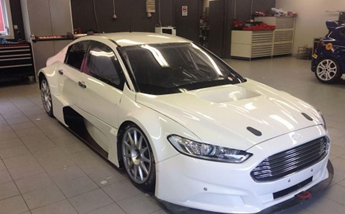 STCC Silouette Car Solution F 福特车身