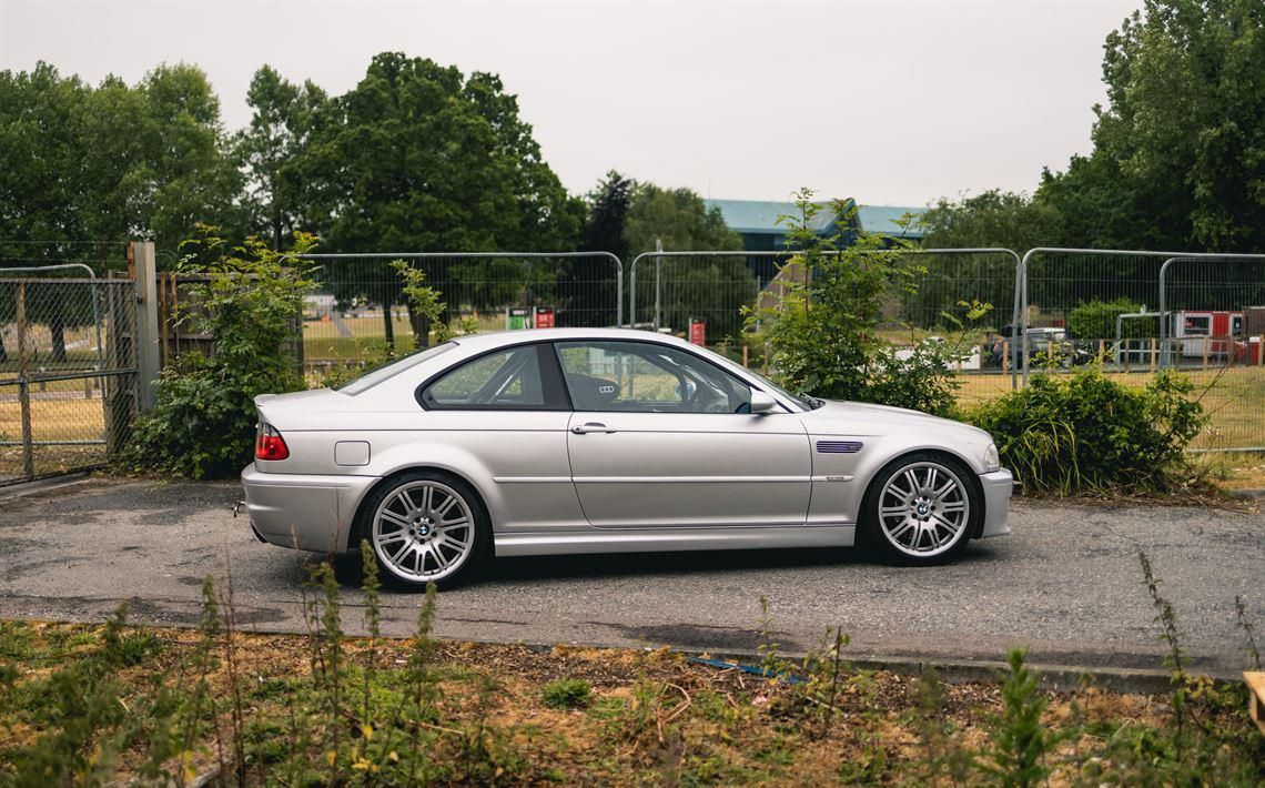 بي إم دبليو E46 M3