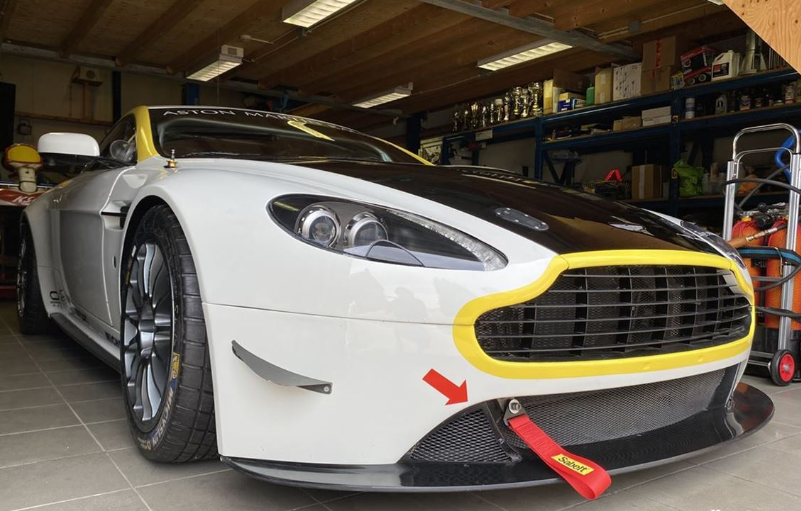 2009 阿斯顿马丁 Vantage GT4