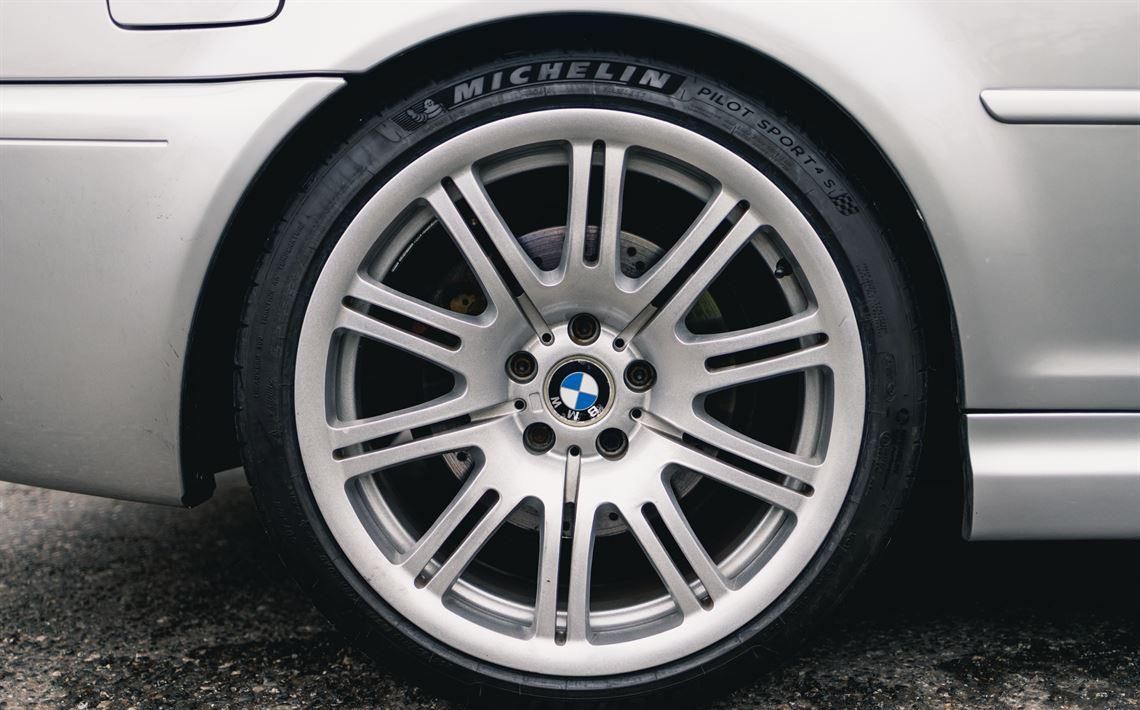 بي إم دبليو E46 M3