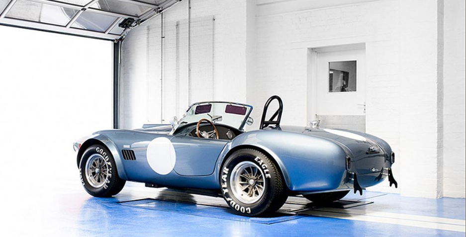 1964 (2014) SHELBY AMERICAN 50TH ANNIVERSARY FIA COBRA