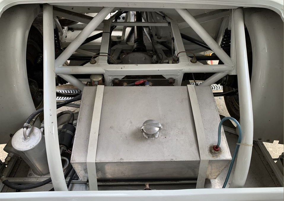 福特 Anglia 105e 1860cc Turbo