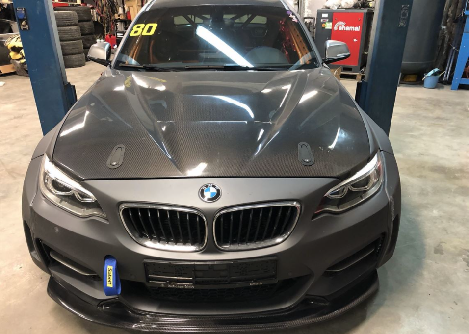 BMW M235i赛车