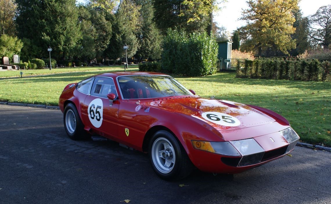 1971 Ferrari (페라리) 365 GTB/4