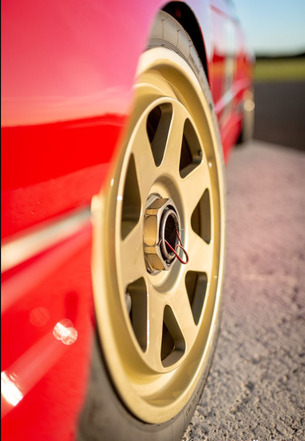 宝马E30 M3 A组赛车- 2.5L FIA HTP