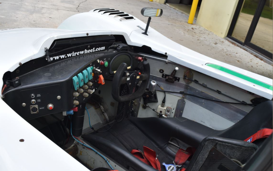 2000 Lola B2K/40 LMP2