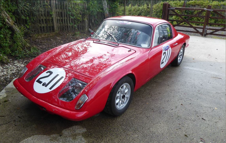 Lotus Elan + 2 赛车