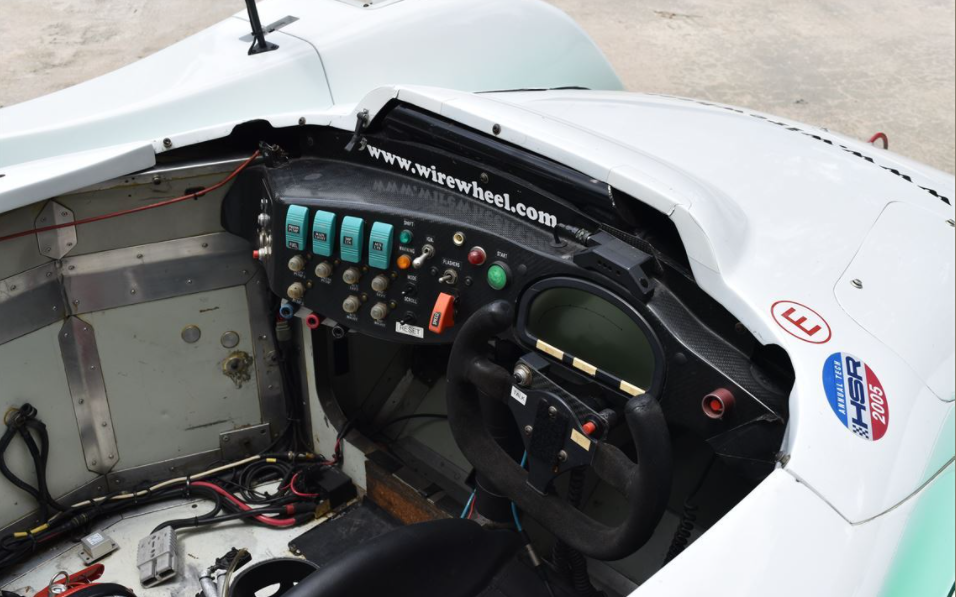 2000 Lola B2K/40 LMP2