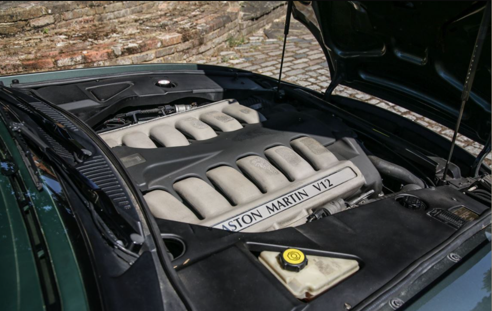 阿斯顿马丁DB7 Vantage Volante