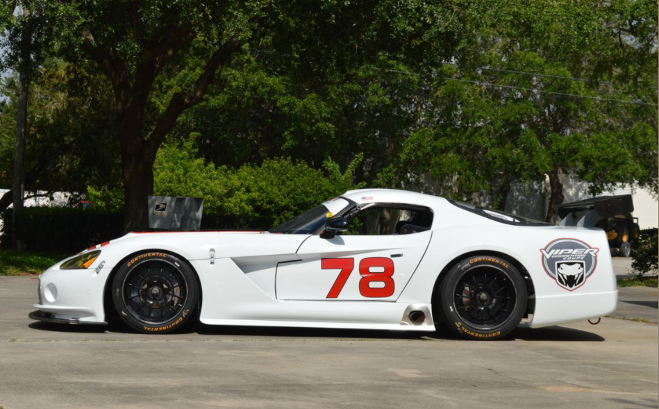 Dodge (도지) Viper