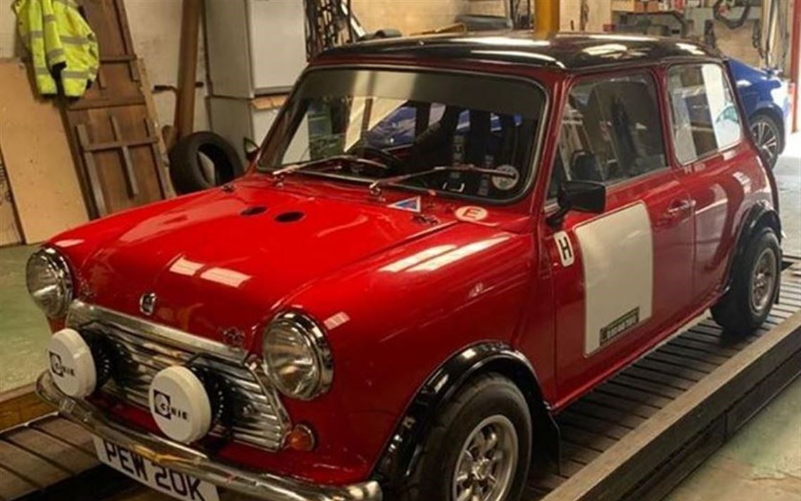 Mk3 Morris Mini (Cooper Homage)