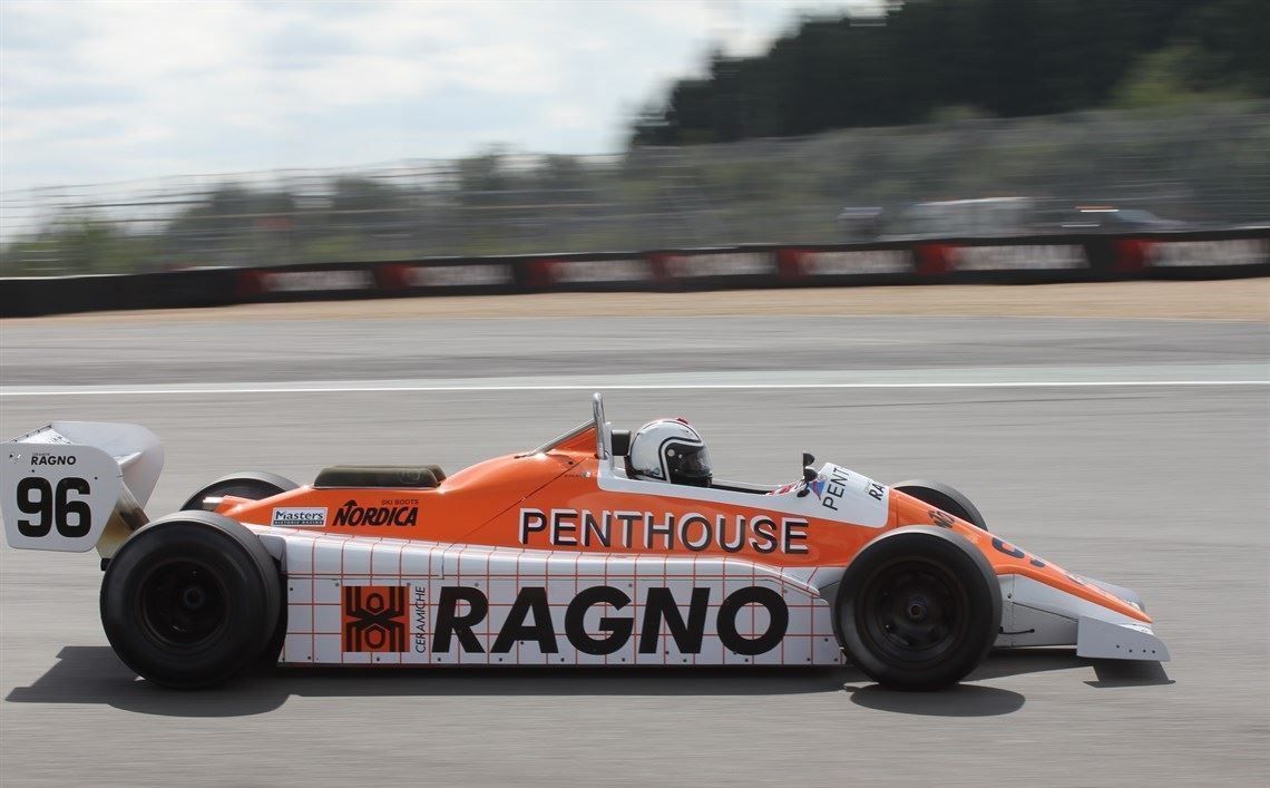 ARROWS A4-2 F1 Cosworth DFV