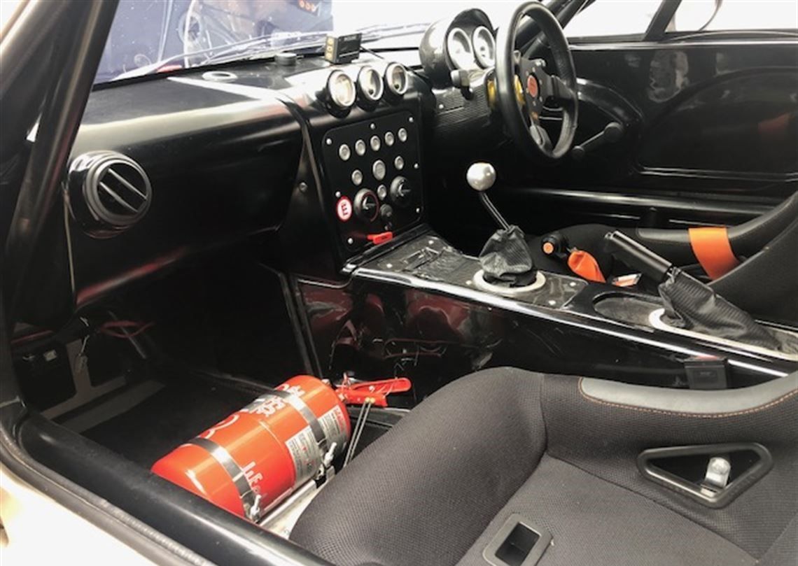 Ginetta G40 Cup，道路合法